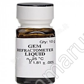 Liquid for refractometer